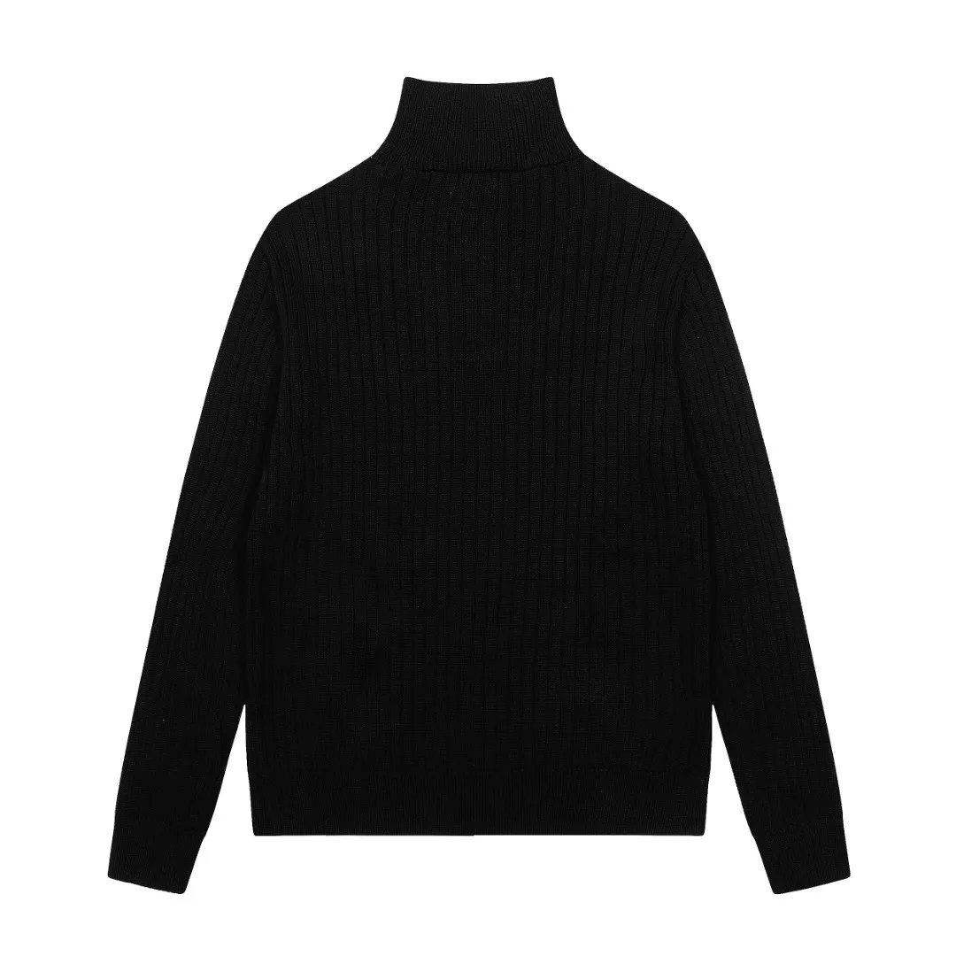 P250 Top quality" Style number: DS114# (not off the shelves all year round) [Ralph Lauren half-zip solid color pony embroidered logo striped knitted sweater] ✅Ralph Lauren half-zip classic basic versatile unisex couple pullover sweater ✅Main supplier platform live broadcast Wholesale entity Replenish when out of stock Not off the shelf ✅ZP quality 1:1 version Scan the code to enter the GF website Counter quality ✅Detailed quality The only one in Guangzhou Imported quality cotton yarn, focusing on high-end, cost-effective, good quality needless to say. ✅Restore the original version. The maximum size can be worn up to 190 pounds. Loose, comfortable and stress-free. ✅The upper body is simple and easy to match. A must-have item for ootd. Good-looking clothes are never picky. Recommended must-have items in the wardrobe. Size: S-XL. Color: Black, white, gray, khaki, navy blue, white label, red gold label.